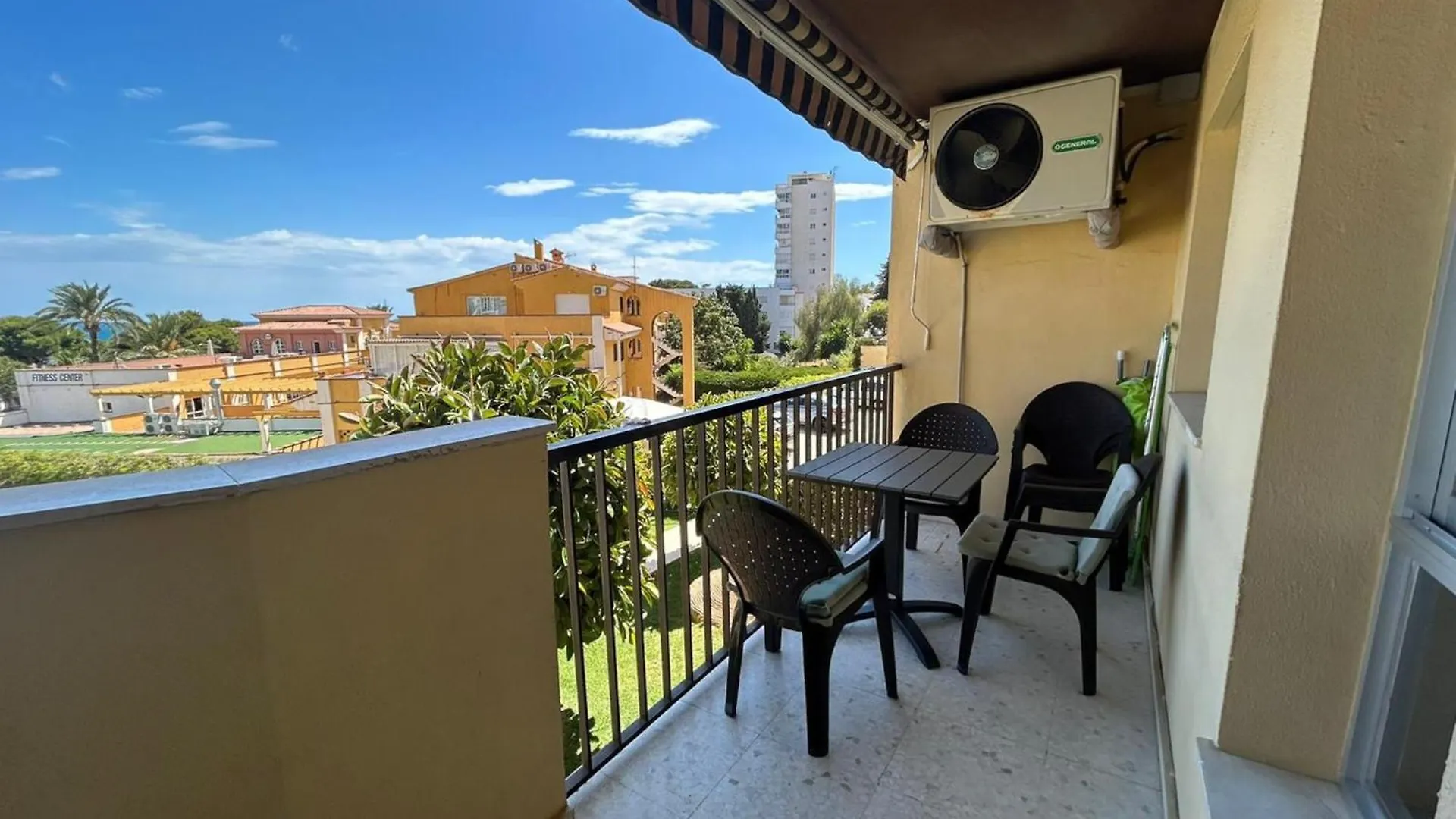 בנאלמדנה Comforting Apartment With Shared Pool