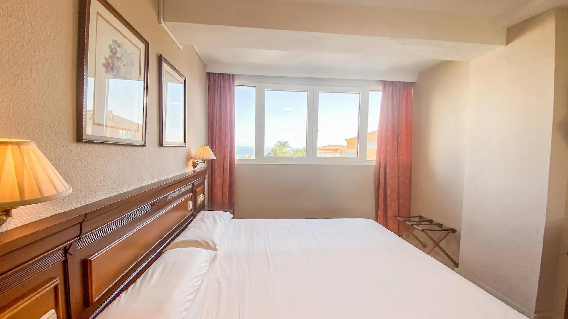 Comforting Apartment With Shared Pool Benalmádena