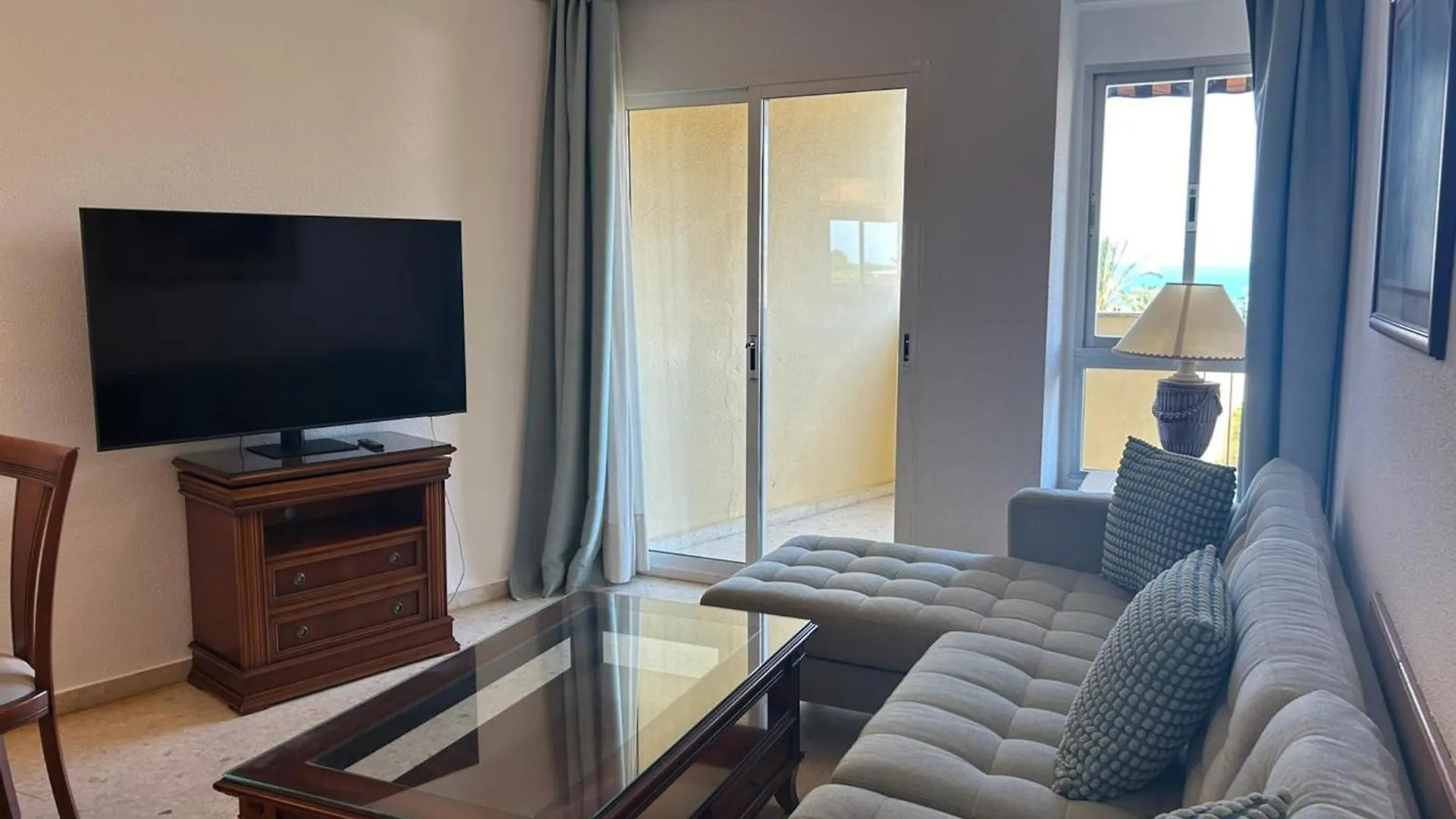 Comforting Apartment With Shared Pool Benalmádena